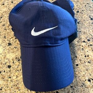 Nike Legacy91 Dri-FIT Navy Cap